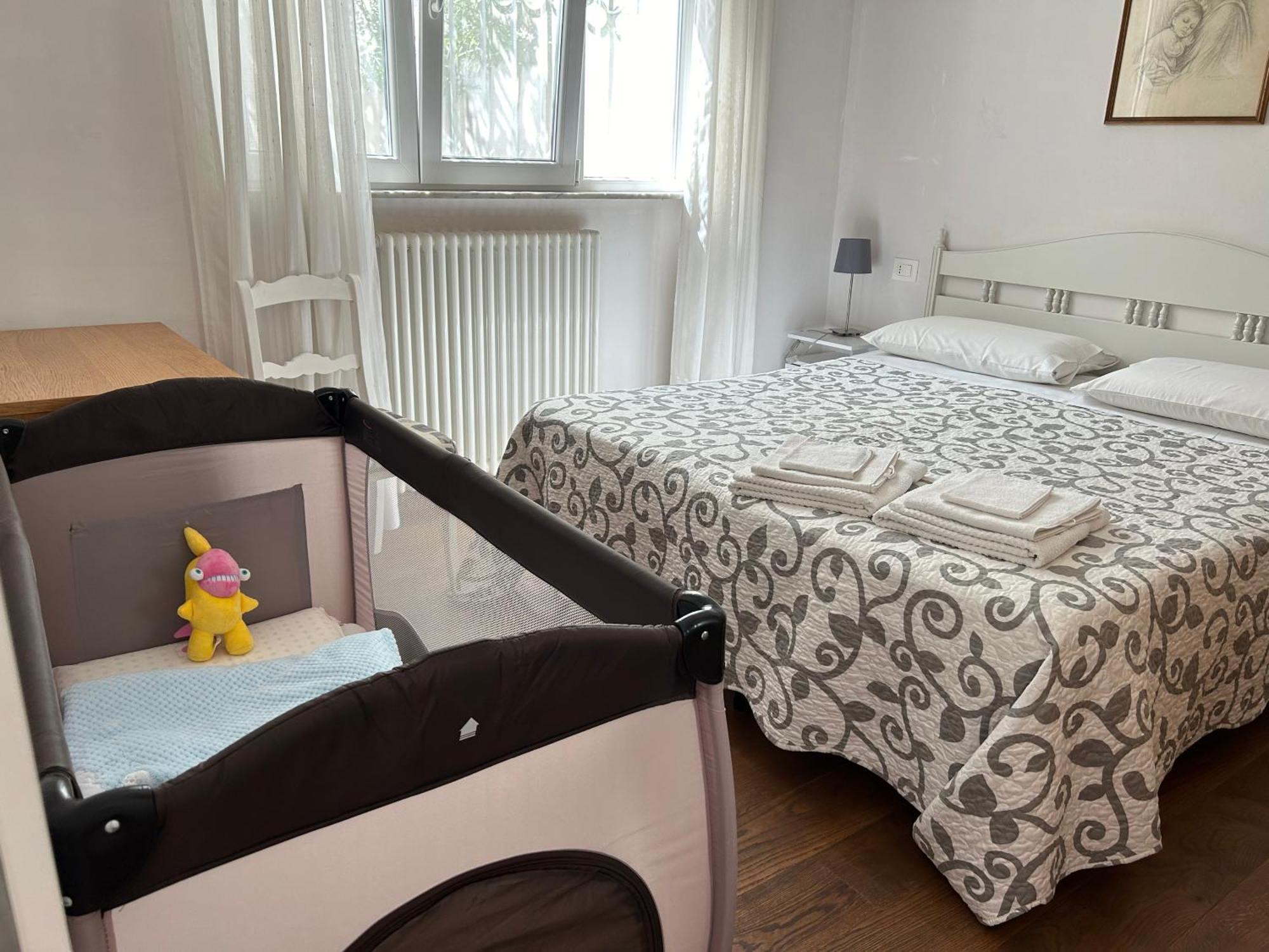 Casa Vacanze Diana Viareggio Extérieur photo